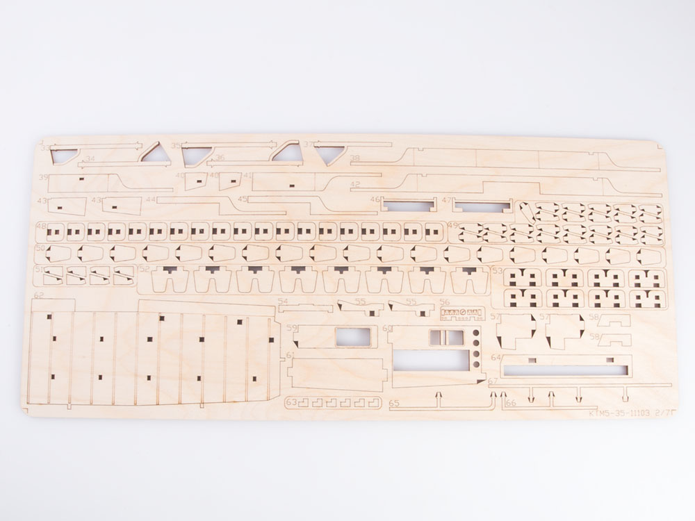 Сборная деревянная модель Baumi Трамвай КТМ-5 1/35 арт.11103