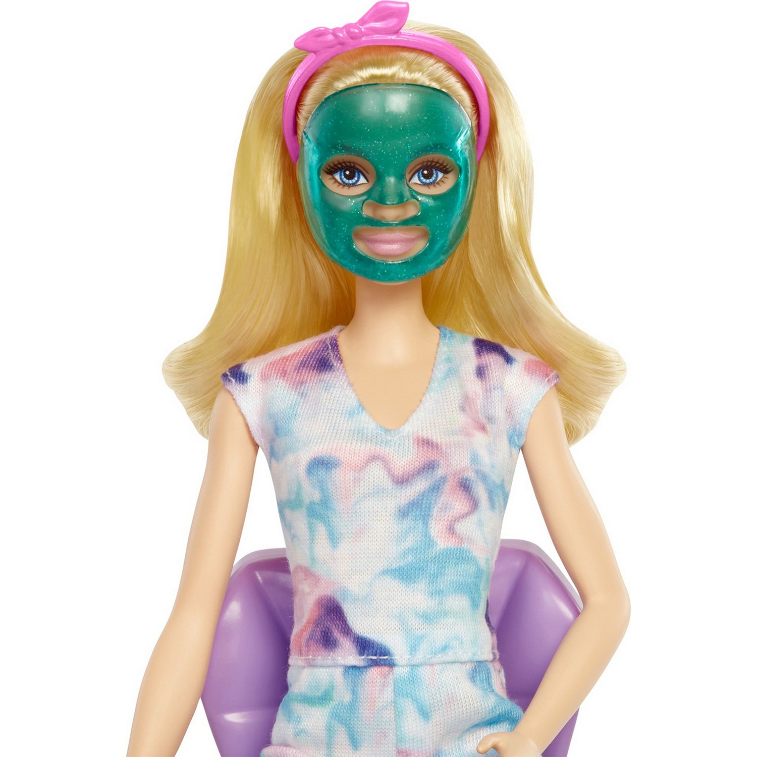 Набор Barbie HCM82 Cпа-салон с куклой и масками для лица
