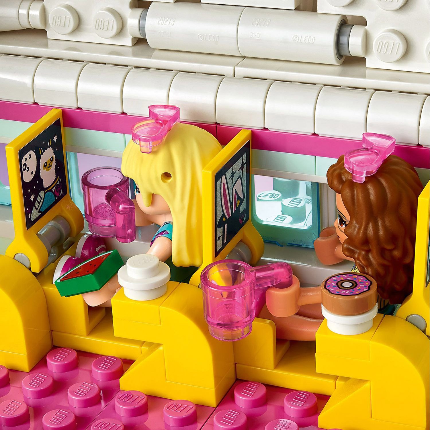 Lego Friends 41429 Самолёт в Хартлейк Сити