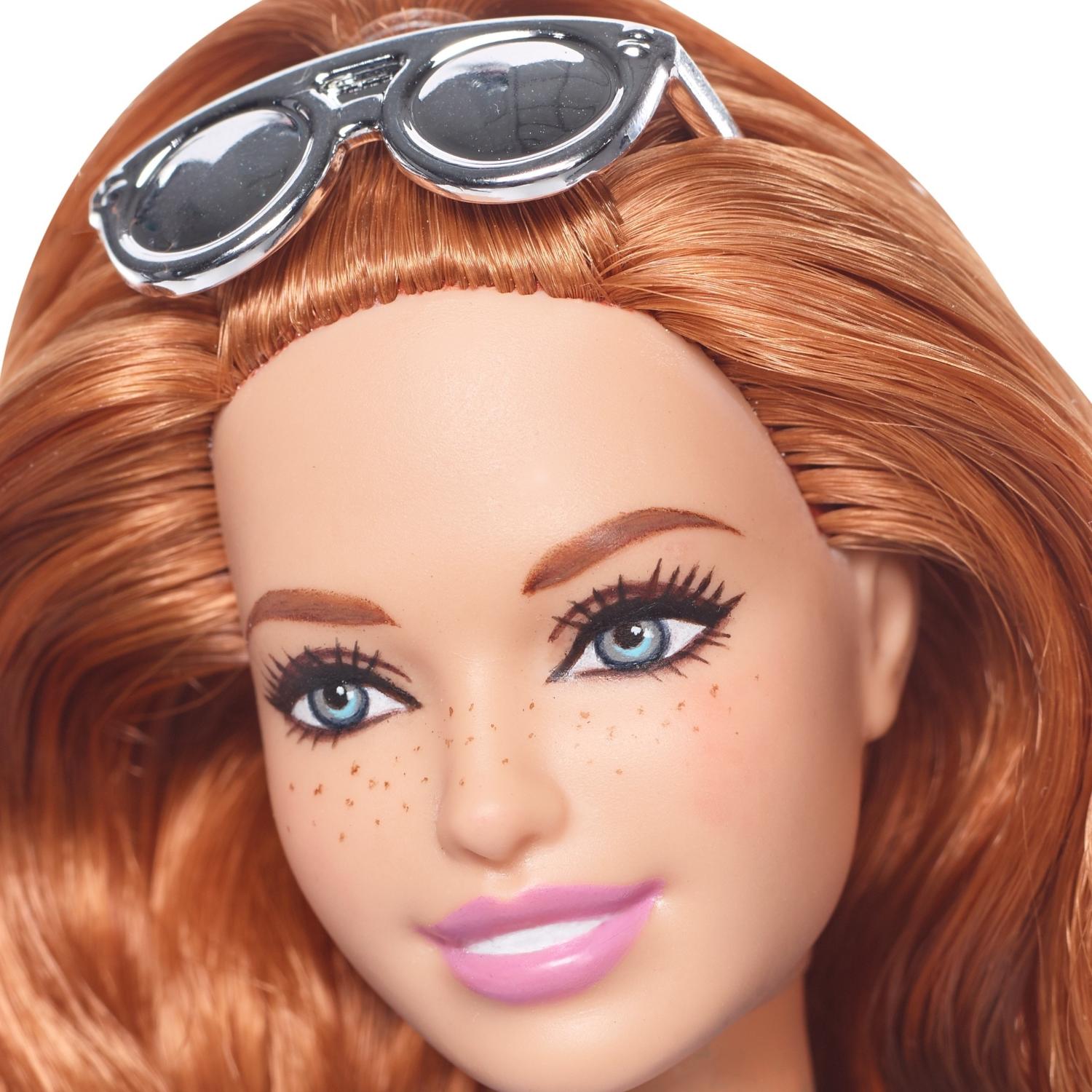 Кукла Barbie FJF69 с дополнительным комплектом одежды 84