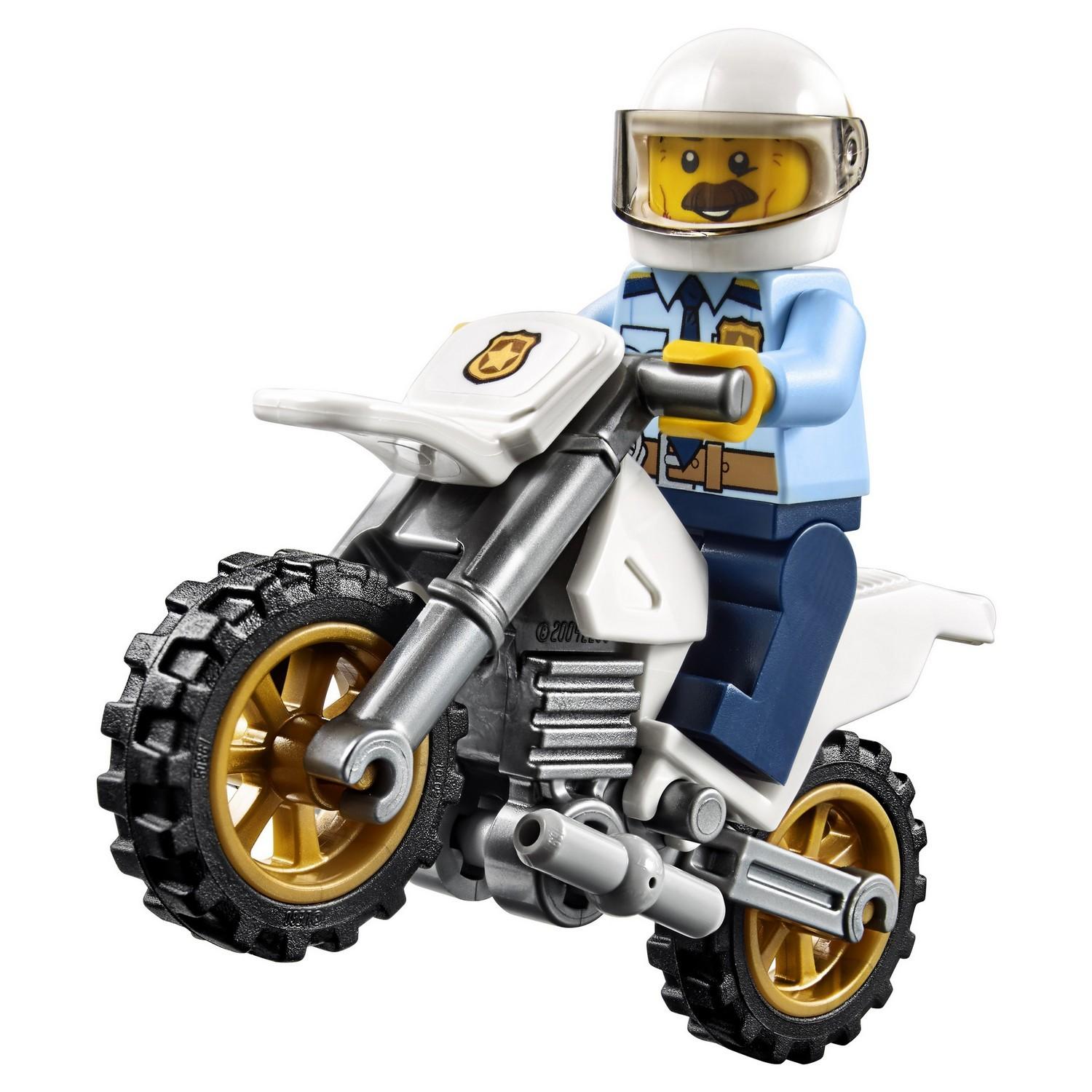 Lego City 60137 Побег на буксировщике