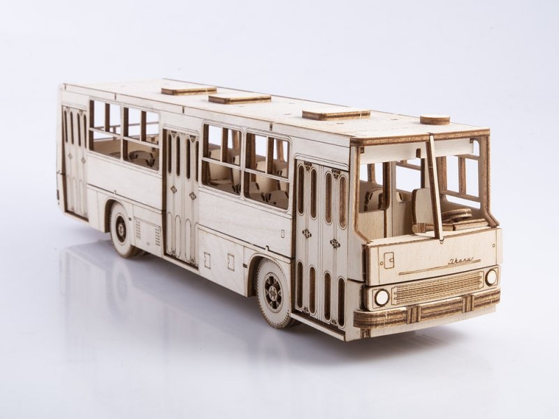 Сборная деревянная модель Baumi Икарус-260 1/35 арт.11102