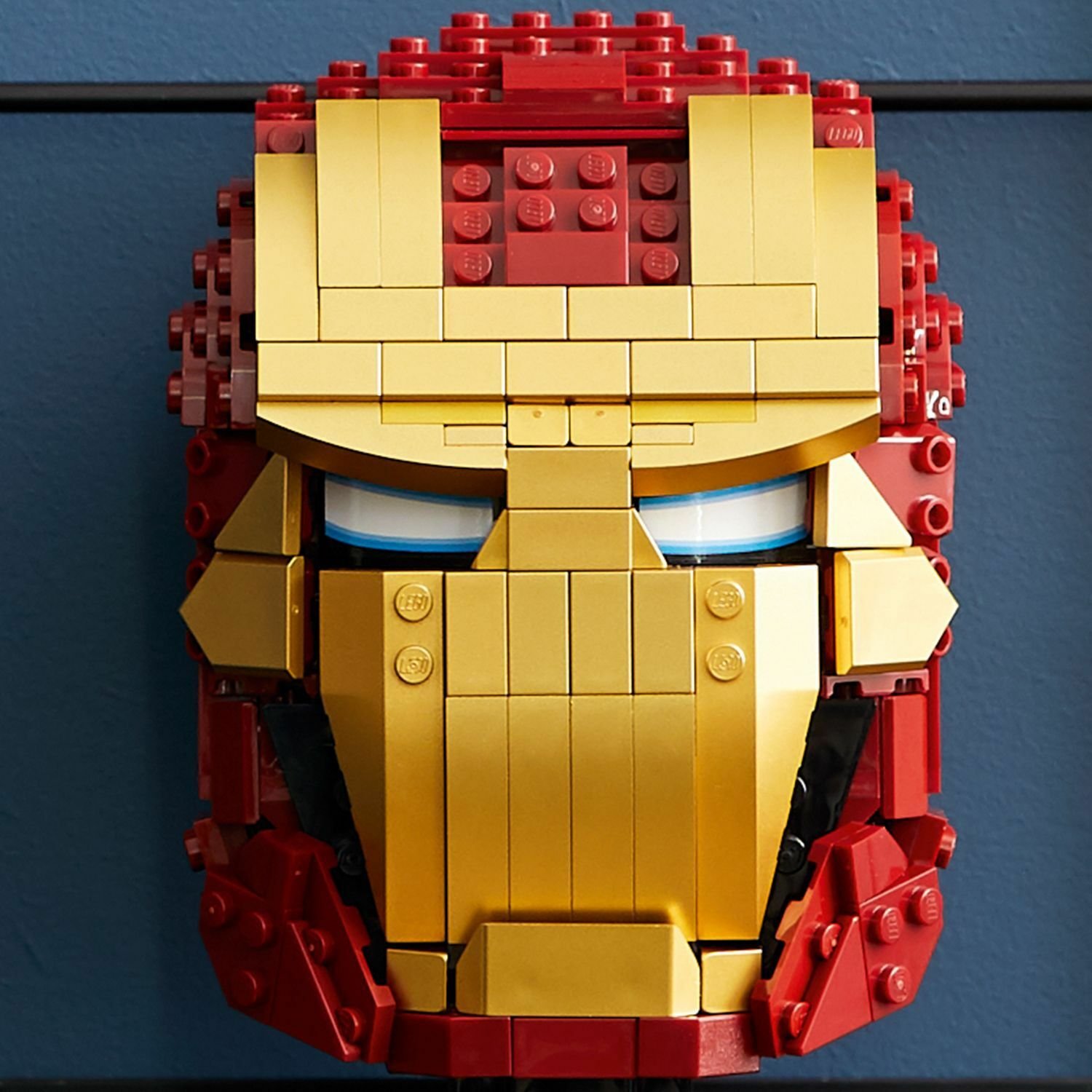 Lego Super Heroes 76165 Шлем Железного Человека