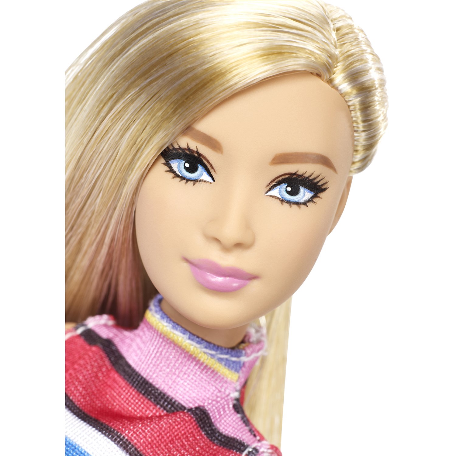 Кукла Barbie DYY98 Игра с модой